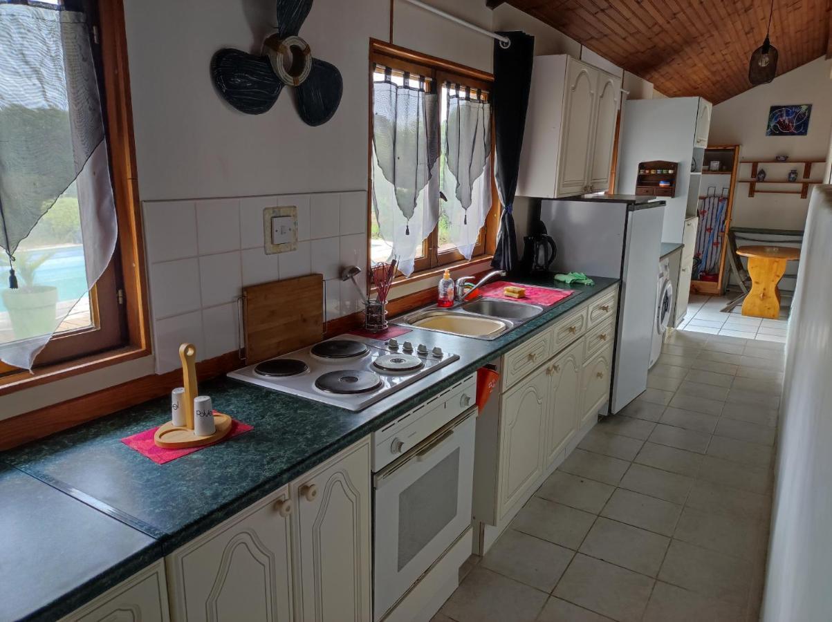 Grand Hourcqs Vila Pouillon Exterior foto